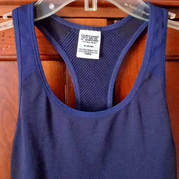 💕PINK Victoria's Secret Compression Tank Top💕 - Picture 4 of 11